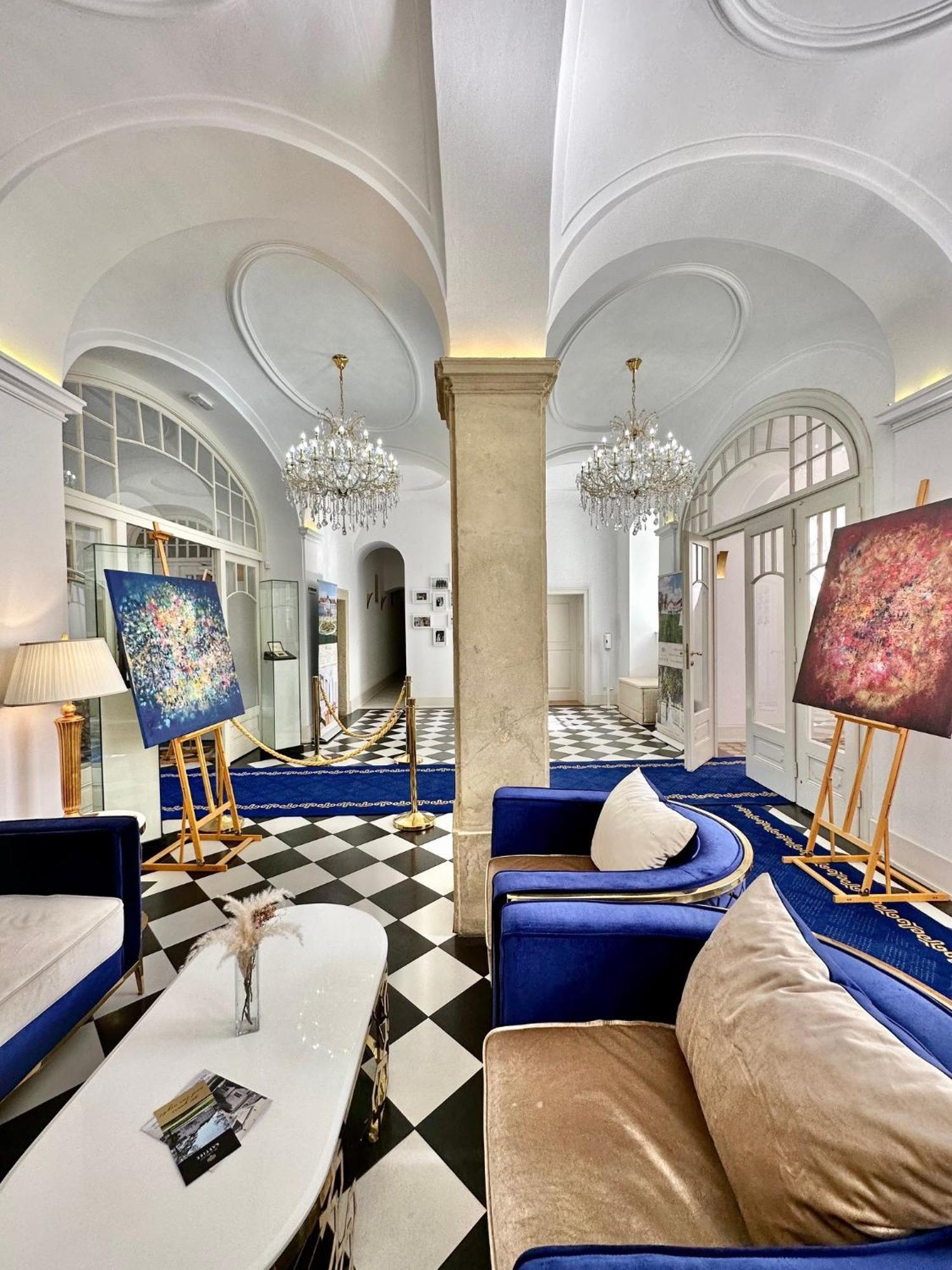 Art Hotel Kastiel Tomášov Eksteriør billede